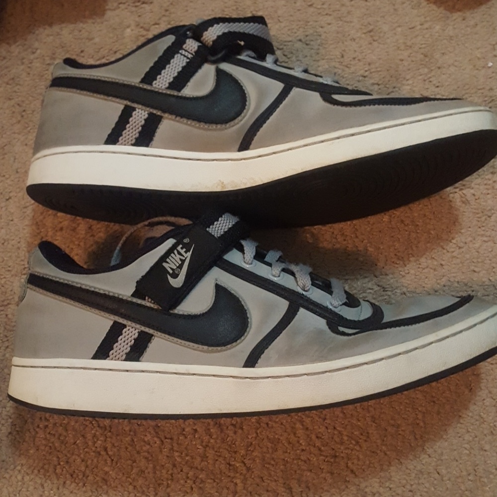 Men's Nike Tennis Shoes